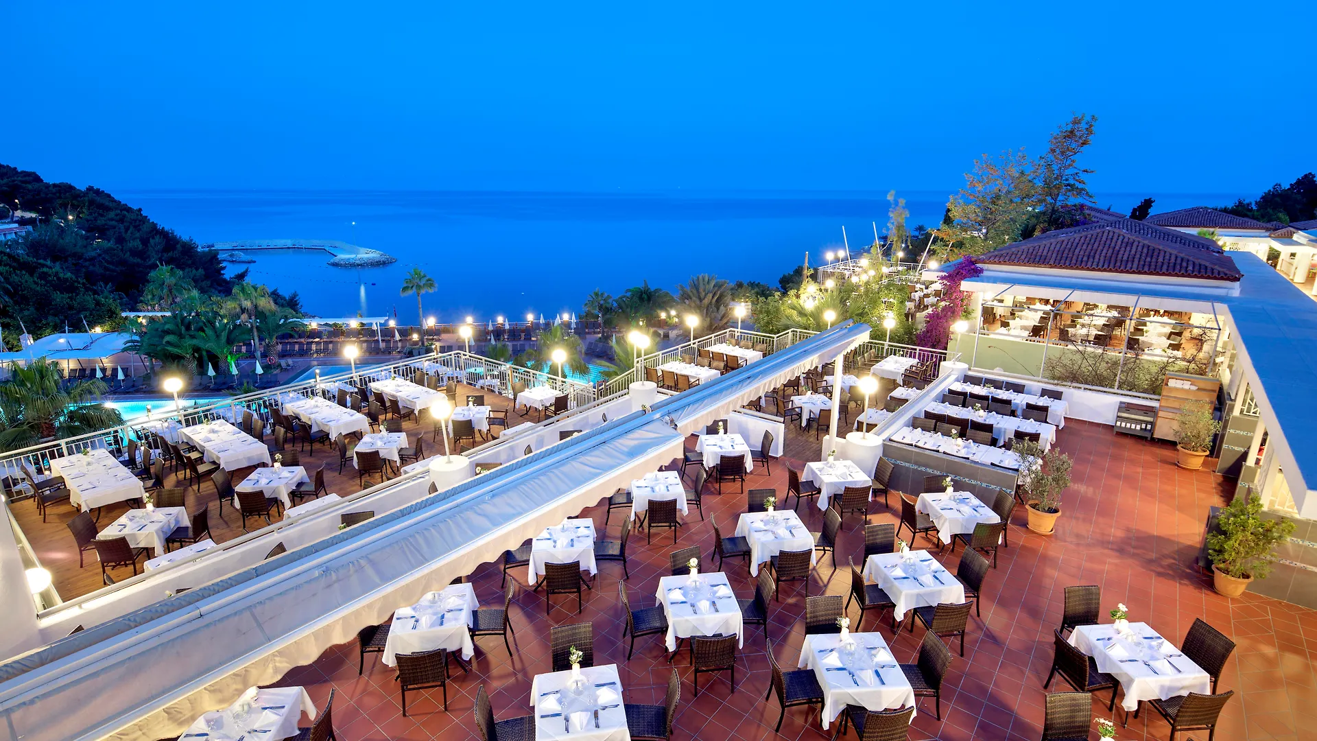 Pine Bay Holiday Resort Kusadasi