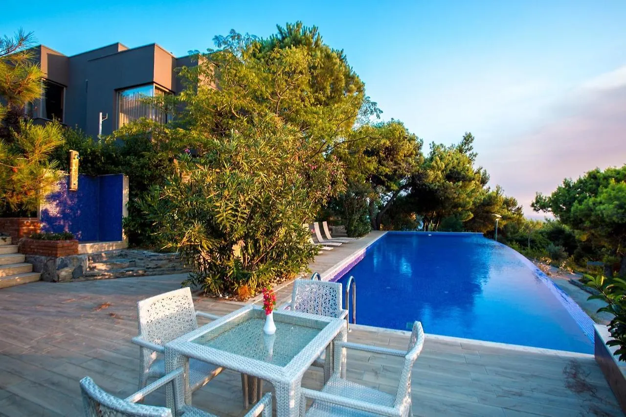 Pine Bay Holiday Resort Kuşadası